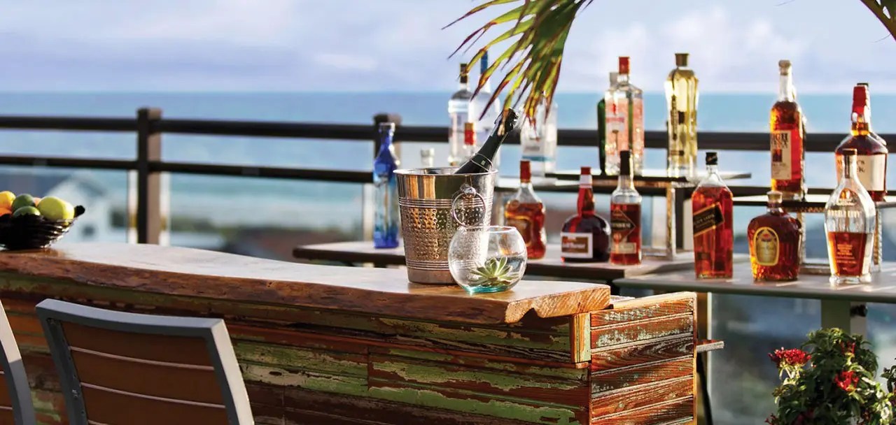 Top Ten Best List of Rooftop Bars In Tampa Bay