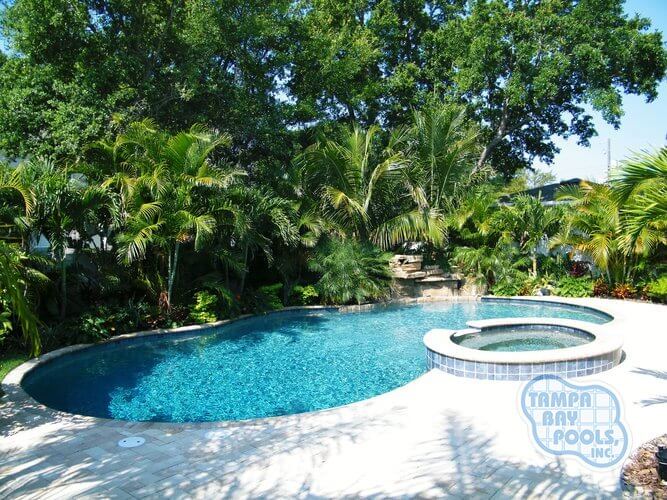 Choosing the Right Tampa Pool Builder Tampa Bay Pools