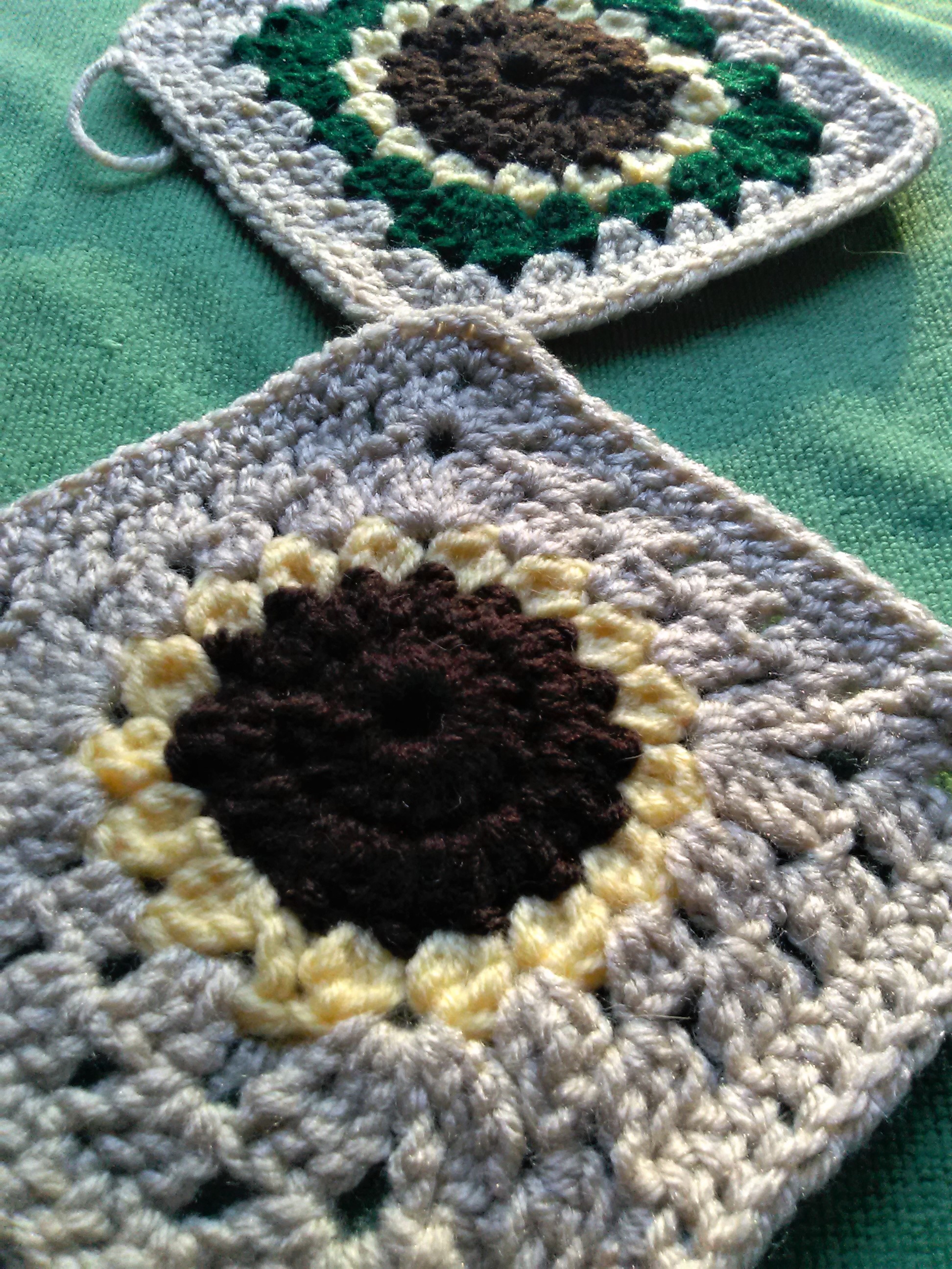 Crochet Sunflower Granny Square Tanglewood Knots