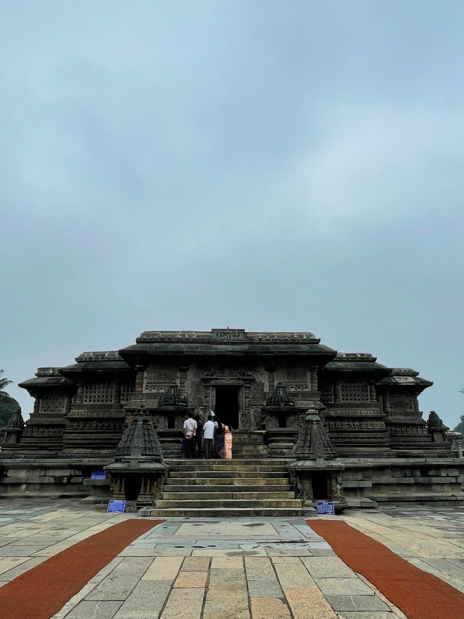 Belur Chennakeshava Temple travel tips to this historic place in Hassan