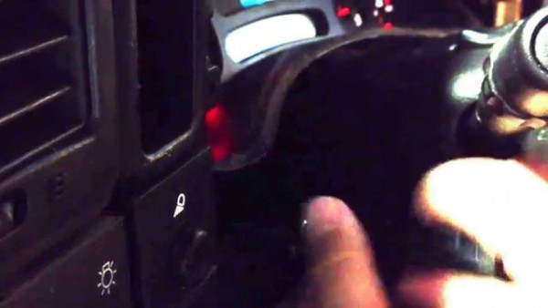 2004 Chevy Avalanche Instrument Cluster