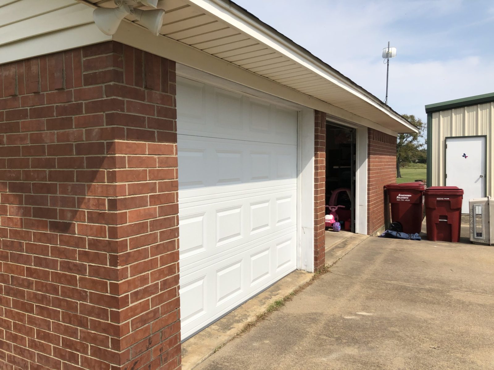 Garage Door Repair & Installation Company in Forney, TX Tanners