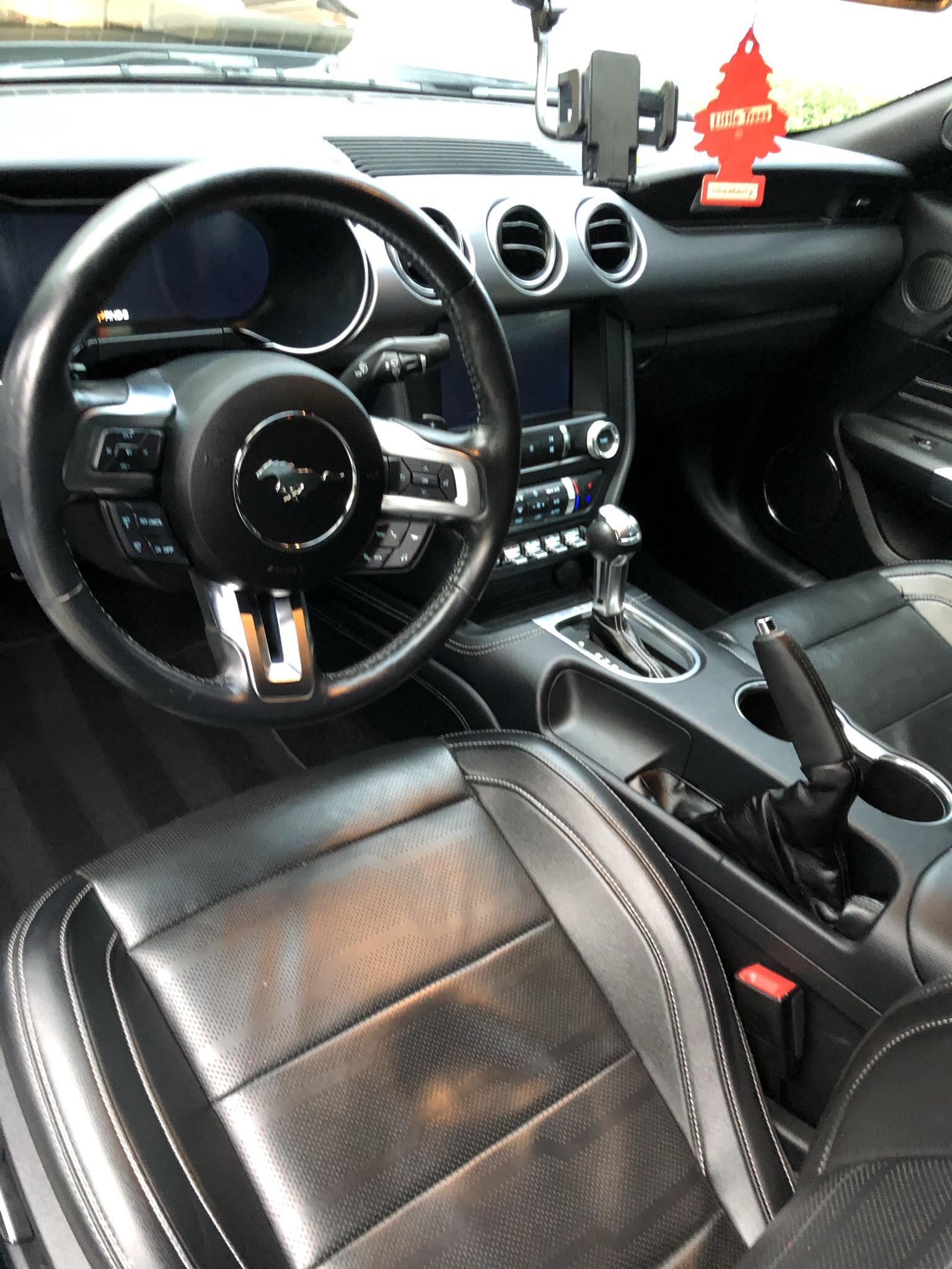 Interior Auto Detailing Vancouver, WA Tan's Mobile Auto Detailing
