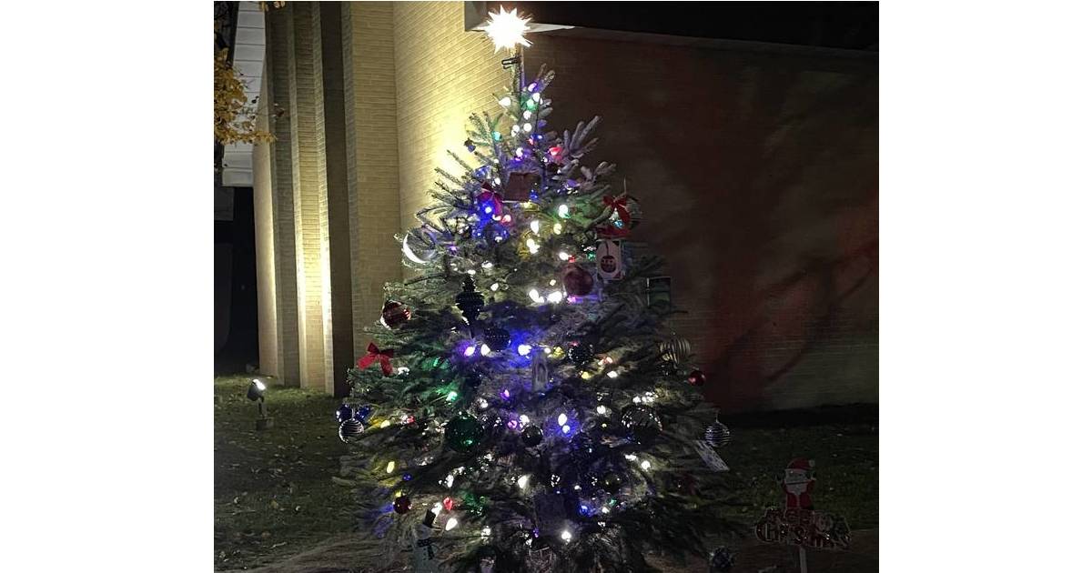 Bergen Point Christmas Tree Comes Alive Bayonne, NJ News TAPinto