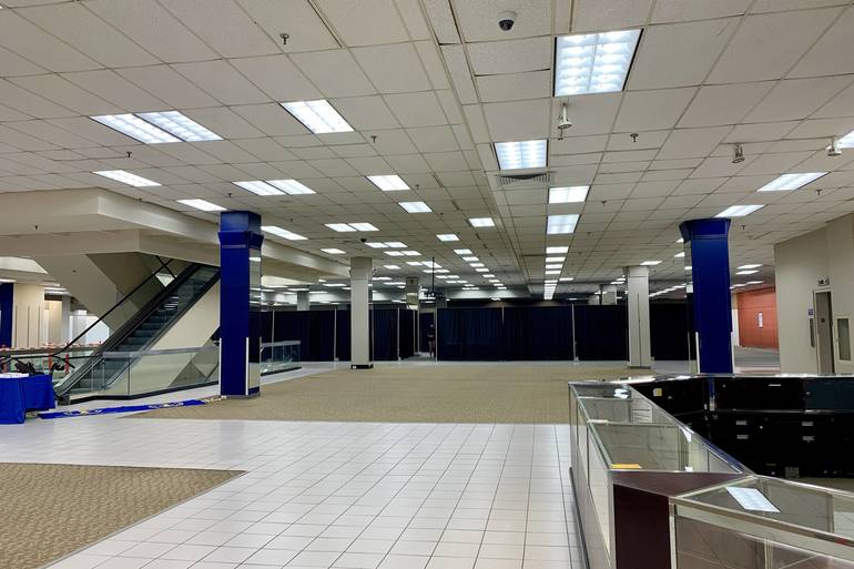 Livingston Mall Vaccine Site Opens with Essex County and RWJ Barnabas