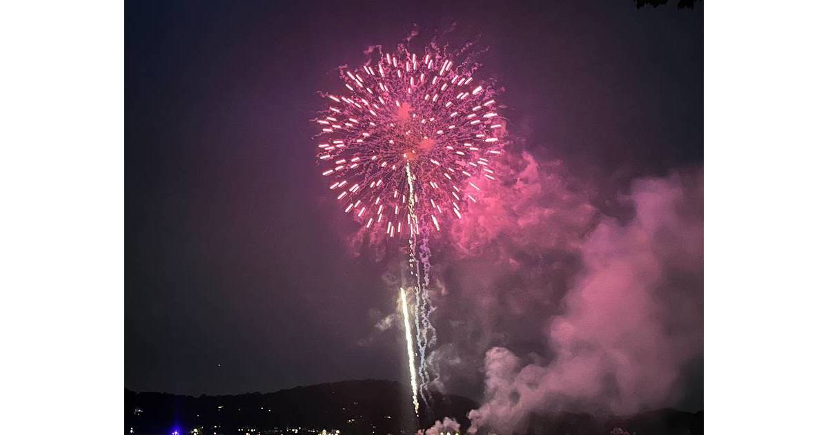 Newton Town Council Approves Fireworks Display for Saturday Newton