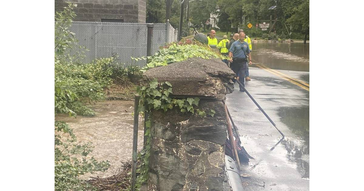 Paramus Emergency Management Evacuate Dunkerhook Road Area Paramus