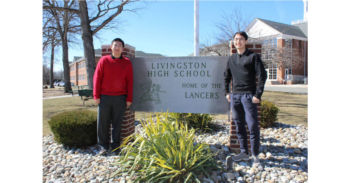 Meet the CoValedictorians for the Livingston Class of 2022