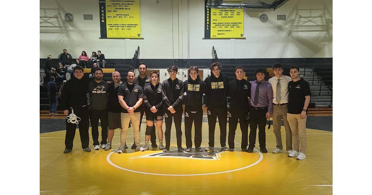 Wrestling Cedar Grove Wins on Senior Night Verona/Cedar Grove, NJ