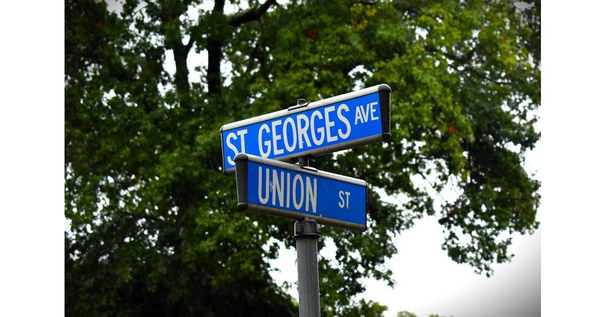 Rahway PD Investigates Crash Involving Overturned Vehicle Clark, NJ