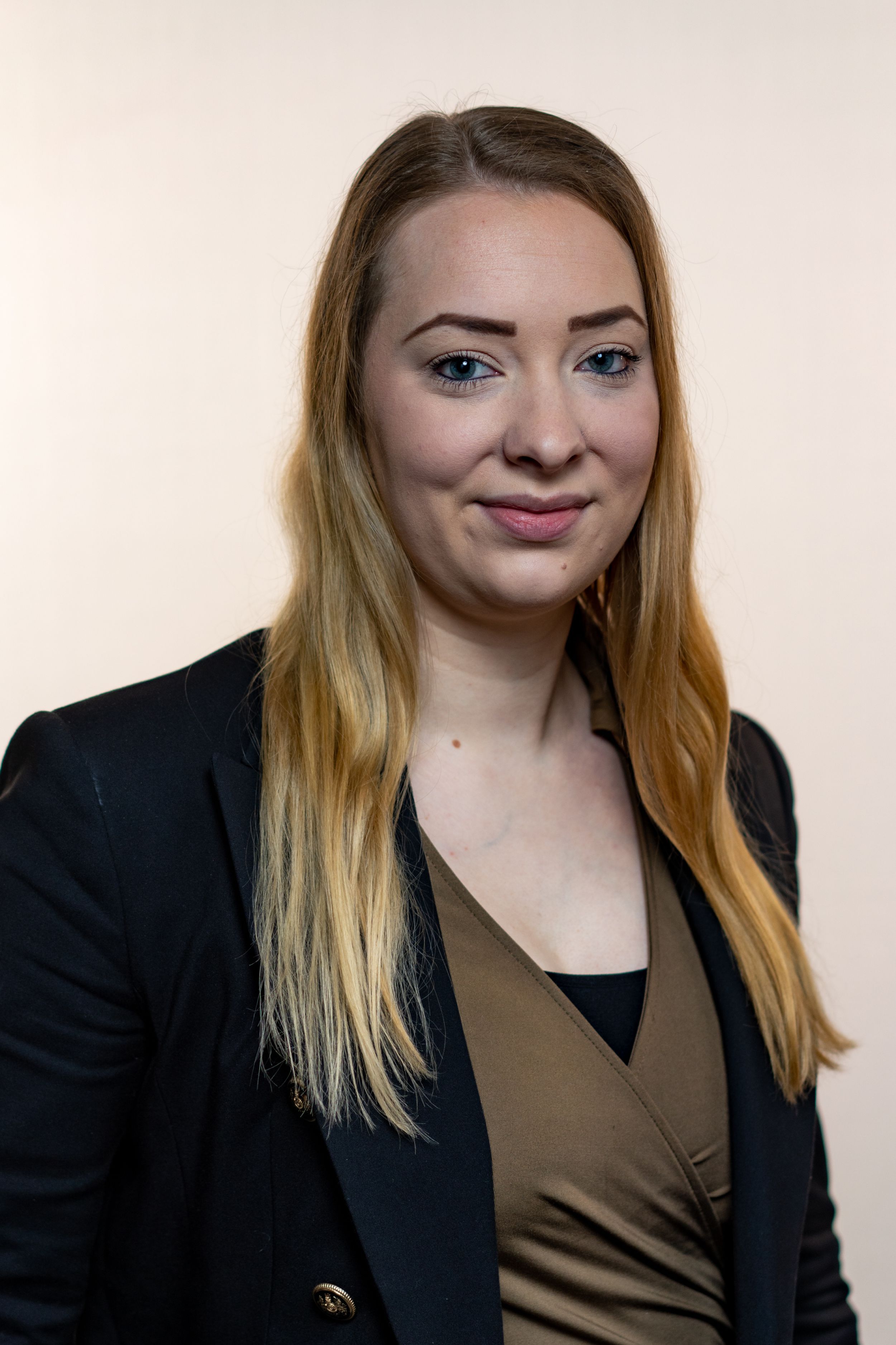 L.A.B. Oosterveld (Larissa) Tap & van Hoff notarissen