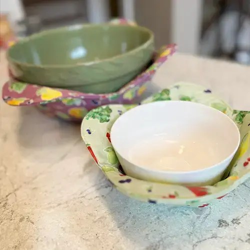 How to Sew a Microwave Bowl Cozy Video Tutorial