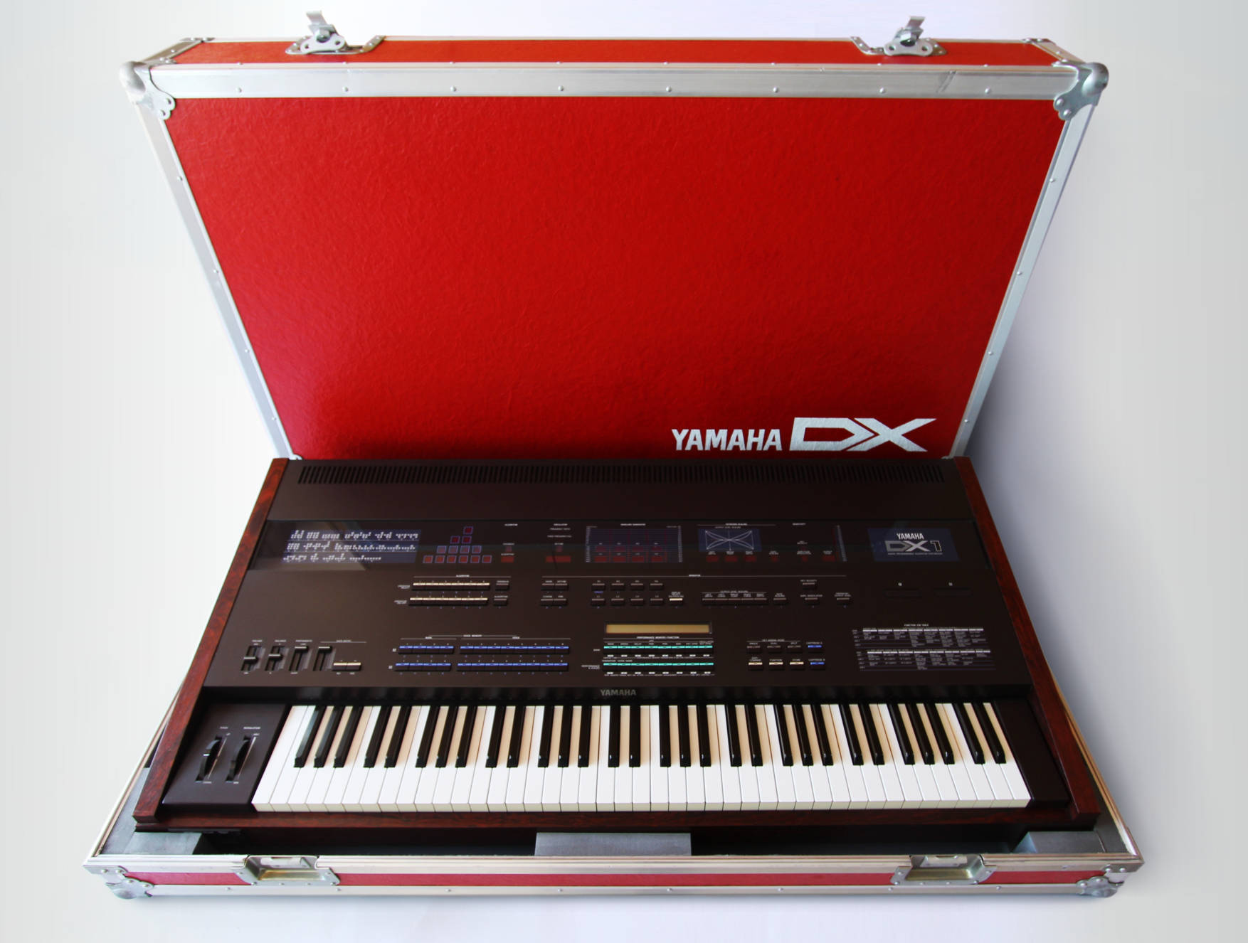 Yamaha DX1 Synthesizer (1983) | WOLF FASCINATIONS