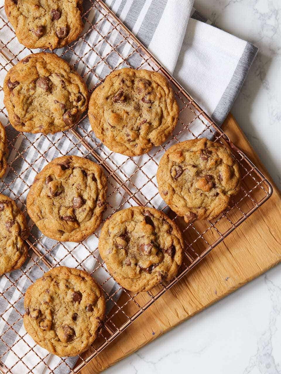 The Best Chocolate Chip Cookies In The World • tarateaspoon