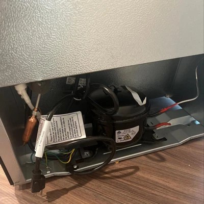 Whirlpool 4.3 Cu Ft Mini Refrigerator Stainless Steel Wh43s1e : Target