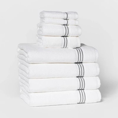 Target Threshold Bath Towel / Triangle Embossed Woven Bath Towel Black