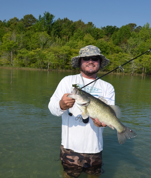 Lake Phelps Bassin TarPam Guide ServiceTarPam Guide Service