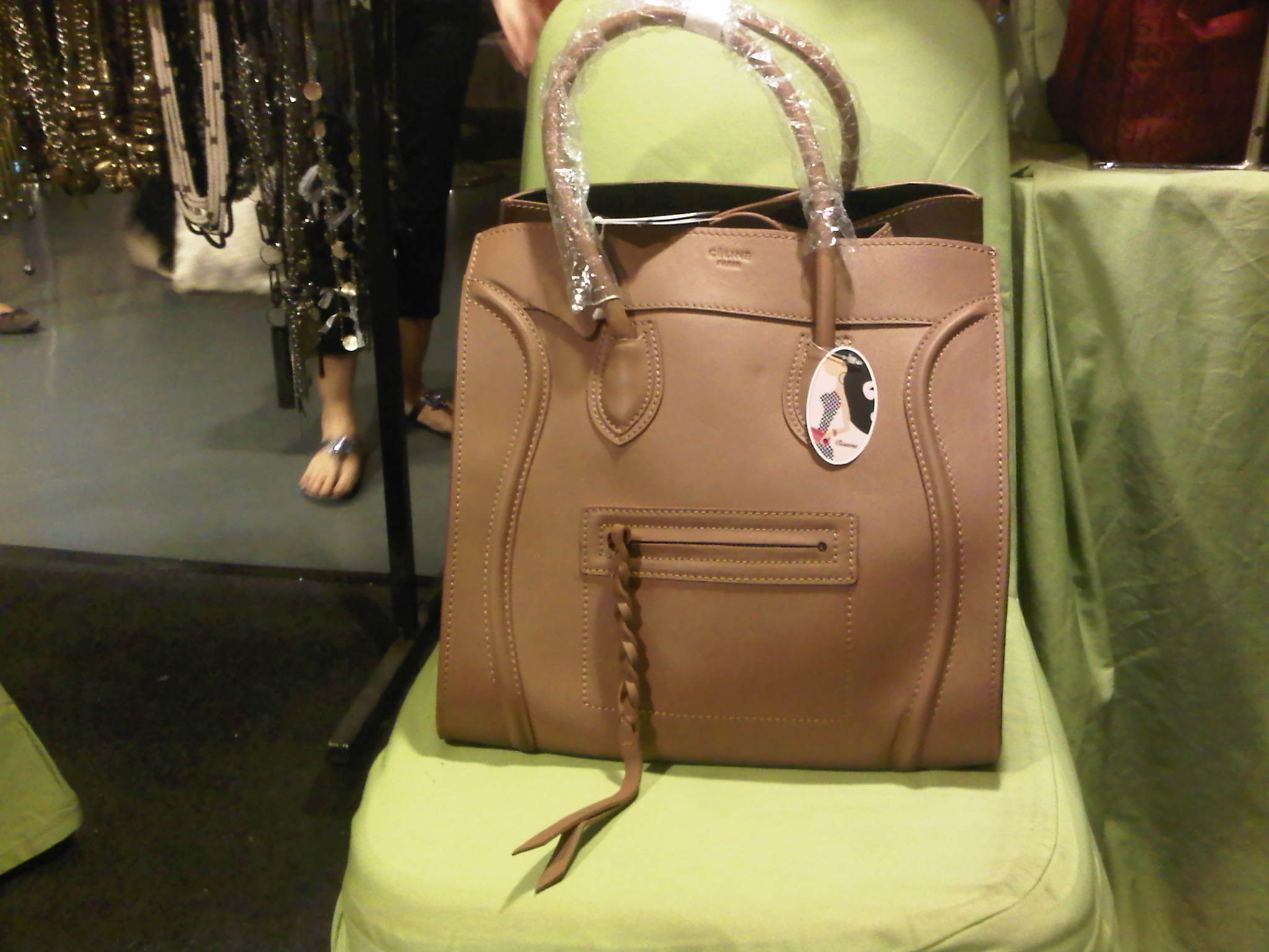 Celine Tas Branded Supplier Tas Branded Online di Jakarta, Jual Tas Branded Original Leather