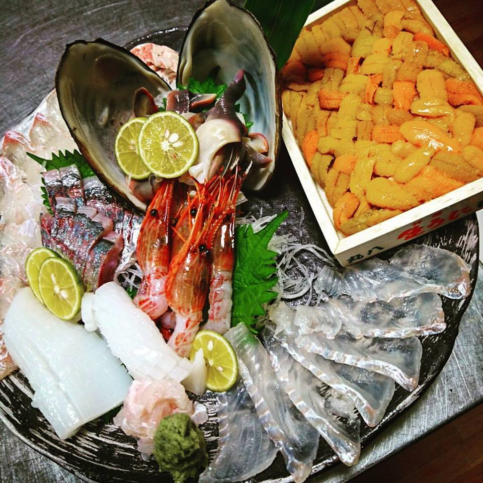 長野県信濃町 ごはんのお宿 ほっこりさんの紹介 オーダー家具【たすかーたそるて】