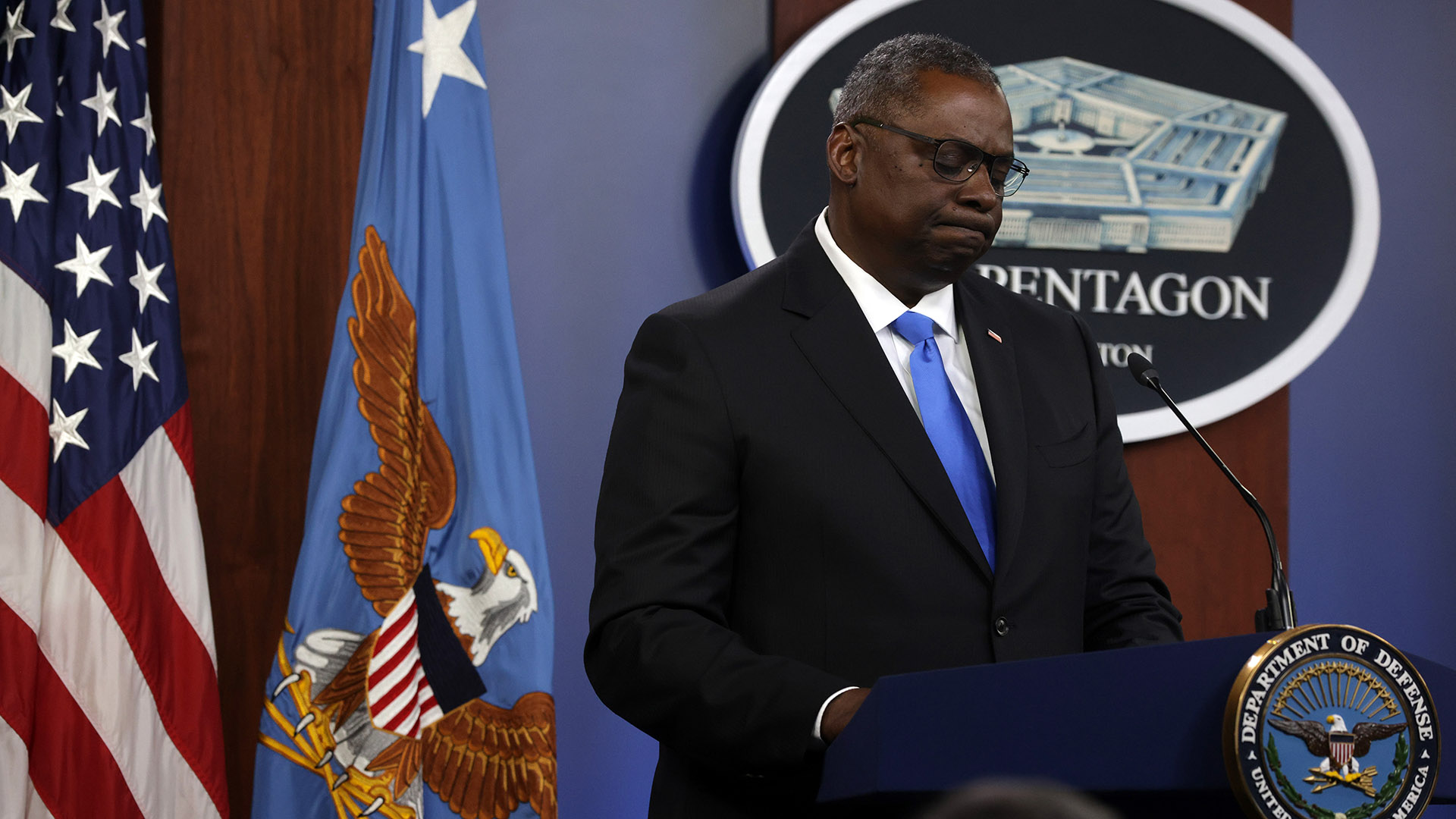 Defense Secretary Lloyd Austin tests positive for COVID19