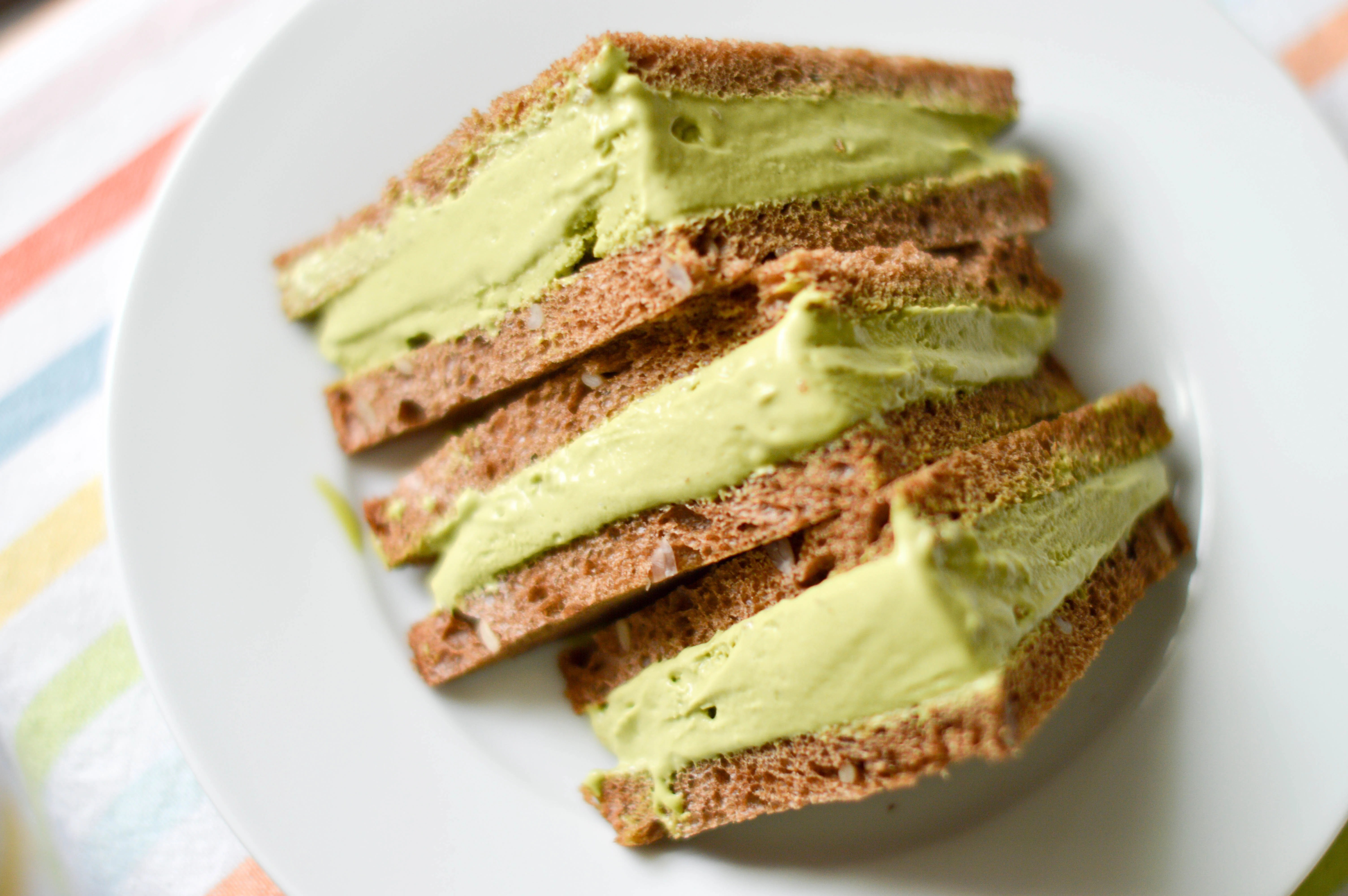 Cookies Are an Extremely Overrated Ice Cream Sandwich Vessel TASTE