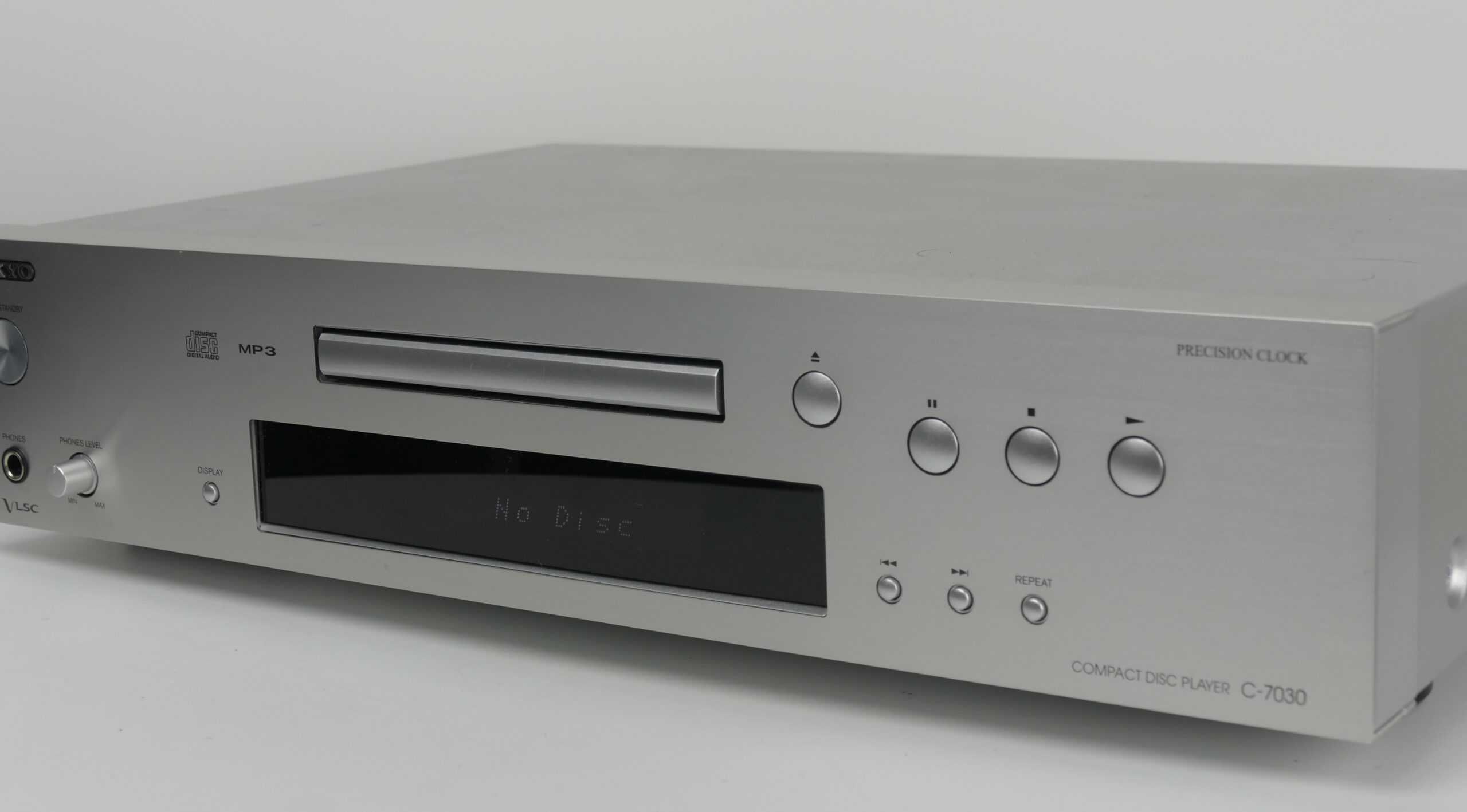 Onkyo C-7030 - Taste For Audio