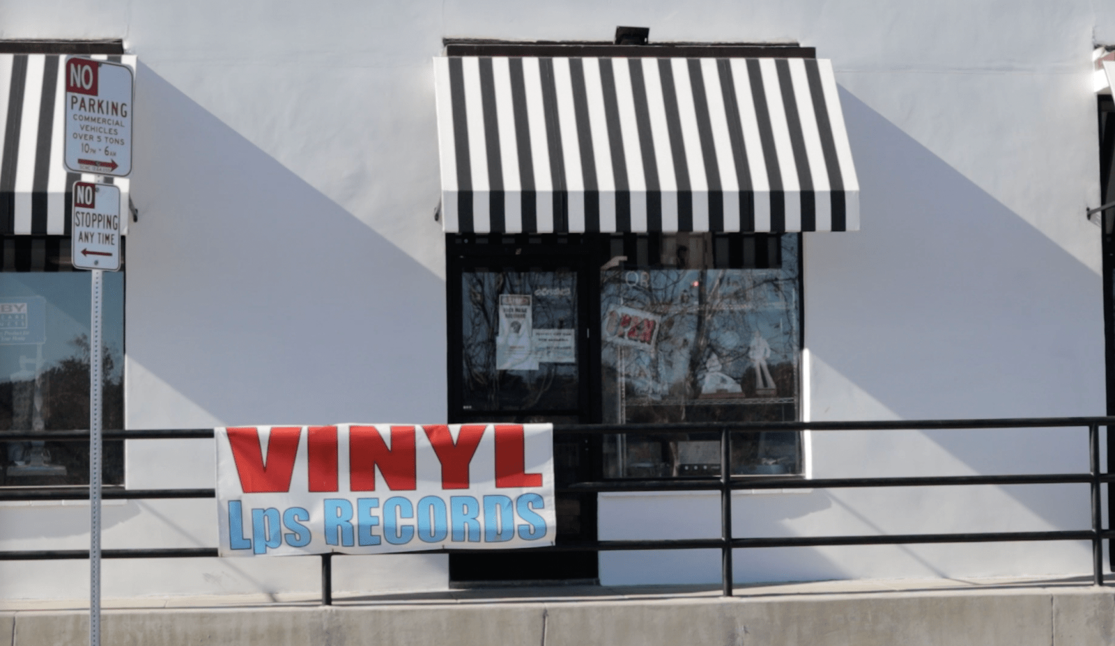 Vinyl Record Stores Need More Records From Customers Tastefull Sounds