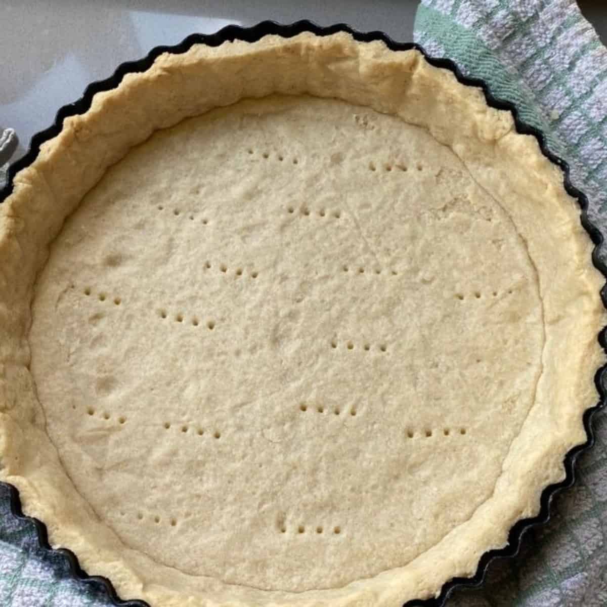 How To Blind Bake Shortcrust Pastry Tasty Bakes Kitchen