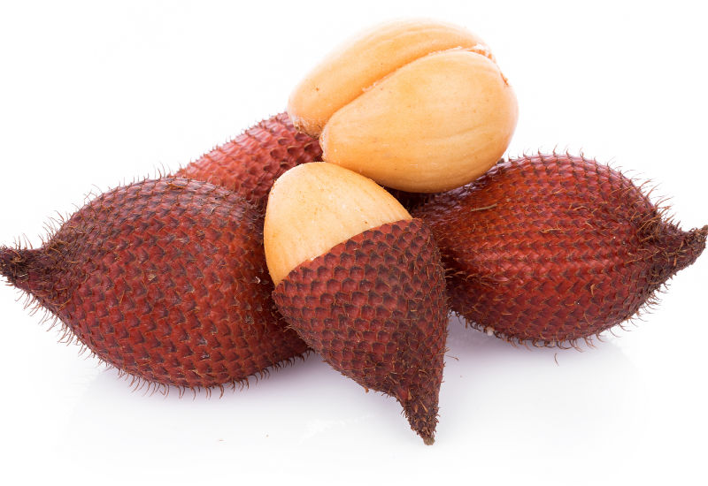 What Does Snake Fruit Taste Like? Handy Guide