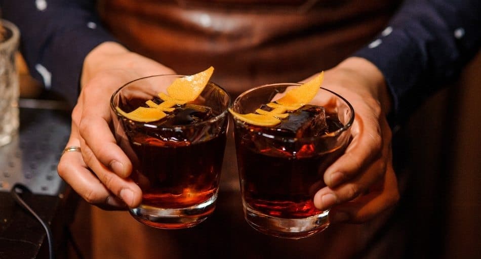 What's The Least Acidic Alcohol? (Good for Heartburn and GERD