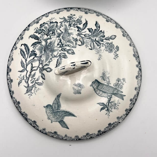 Bengali vegetable dish by Clairefontaine Tata Faience