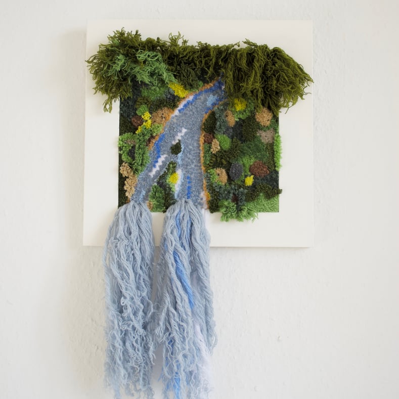 Осенний декор в технике ковровой вышивки — фото на