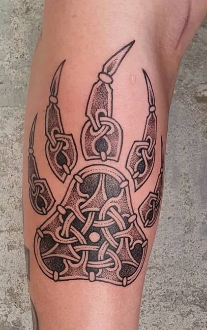 Bear Tattoos: Meanings, Tattoo Designs & Ideas 669_x_421_jpg