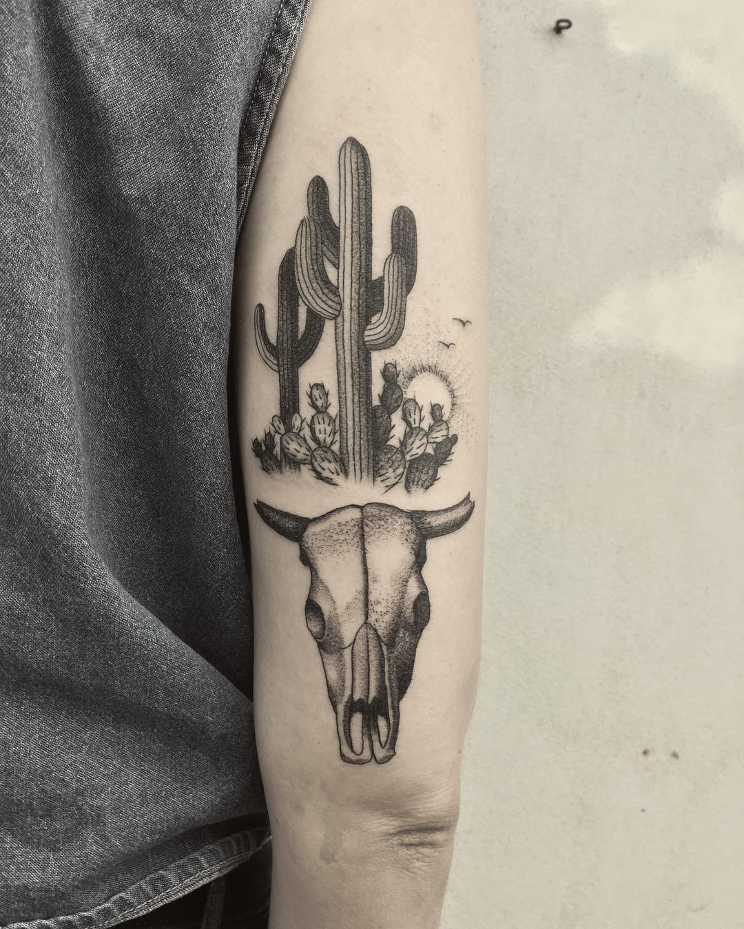 Cacti and bull skull by justinoliviertattoo