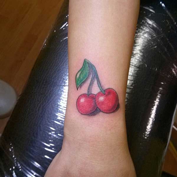 Cherry Tattoo Significado dos motivos e designs legais » Tatuagens HD 99 Tatuagens de Cereja Femininas e Delicadas [Fotos & Desenhos]