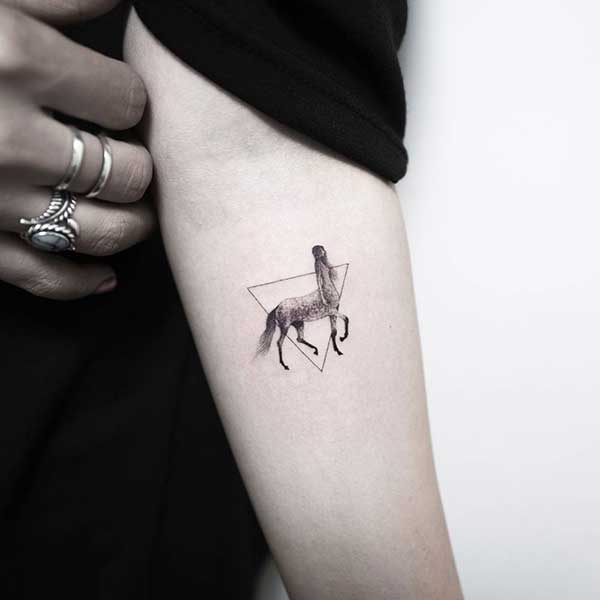 55 Tatuagens do Signo de Sagitário Masculinas e Femininas 67 TOP Tatuagens de Centauro [Desenhos, Modelos & Fotos]