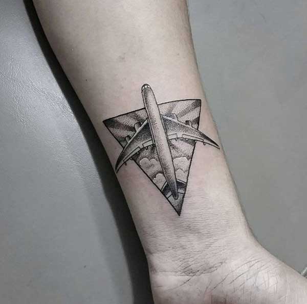 Melhores Pequenas Tatuagens para Meninas Tatuagem 85+ Tatuagens de Aviões Masculinas e Femininas + Significados