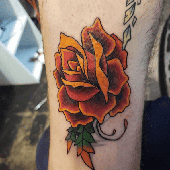 30 Traditional Rose Tattoo Design Ideas
