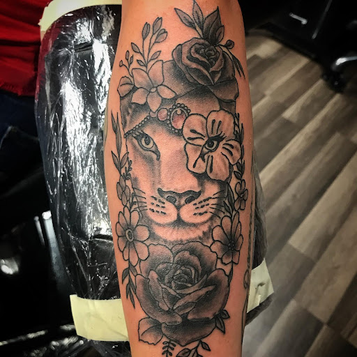 StabSlab Tattoo and Piercing Tattoo Specialist at 4636 Rucker Blvd