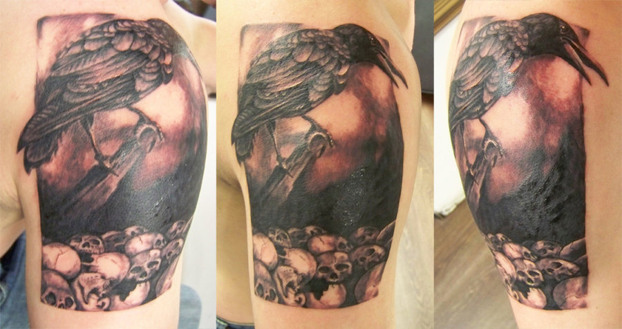 Amazing Crow Tattoos And Their Unique Meanings - Tattooswin 476_x_900_jpg