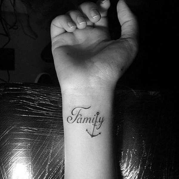 Tatuagem de Família descubra como expressar o seu amor Dicionário de 25+ Mejor Buscando Familia Ancora Tatuagem Masculina Significados