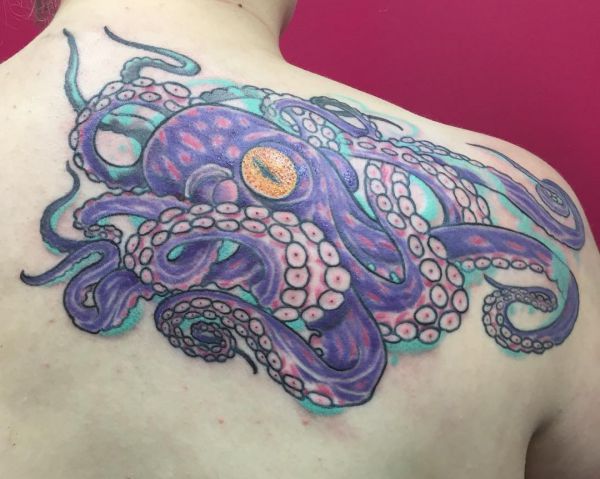 Pin de Hector De los Santos em tatoojr Tatuagem 3d, Tatuagem Polvos e tatuagens de lula e seu significado » Tatuagens HD