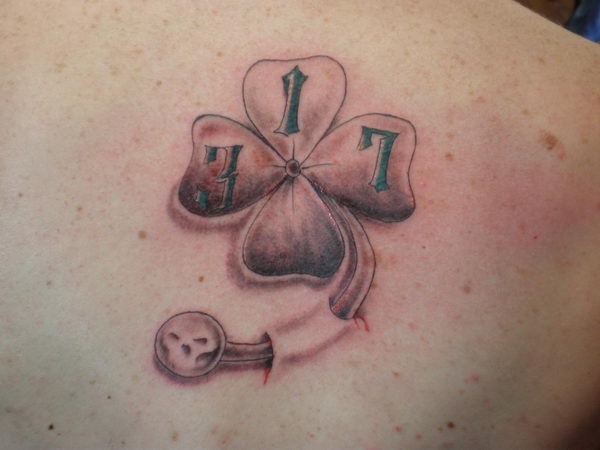 Trevo de 4 folhas Tatuagens, Tatuagem, Trevos tattoo 30 tatuagens de trevo de quatro folhas para tinta » Tatuagens HD
