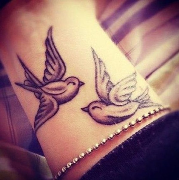 97 projetos bonitos do tatuagem da andorinha para tentar para seu