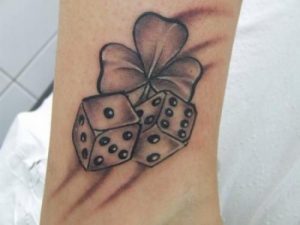 Tatuaggi A Quadrifoglio: Foto, Immagini, Simbologia, Gallerie Fotografiche 225_x_300_jpg