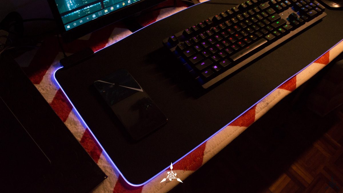 Razer Goliathus Extended Chroma Review Let there be Light
