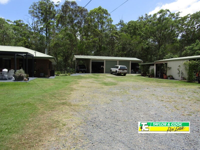 Beautiful 3bedroom home plus Granny Flat in Logan Village Taylor