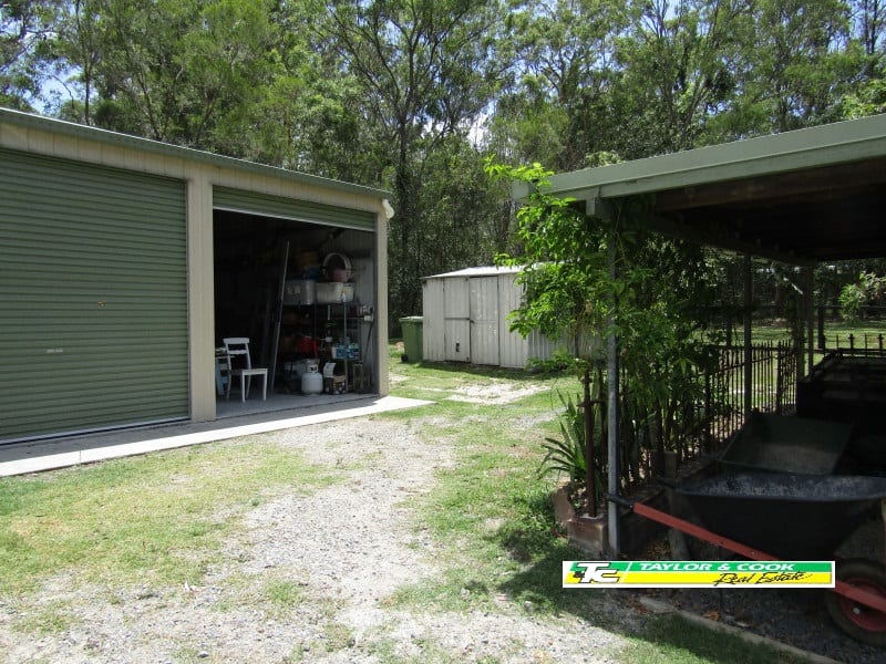 Beautiful 3bedroom home plus Granny Flat in Logan Village Taylor