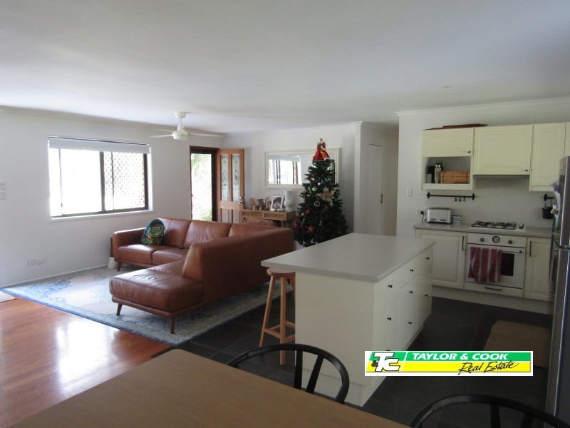 Beautiful 3bedroom home plus Granny Flat in Logan Village Taylor