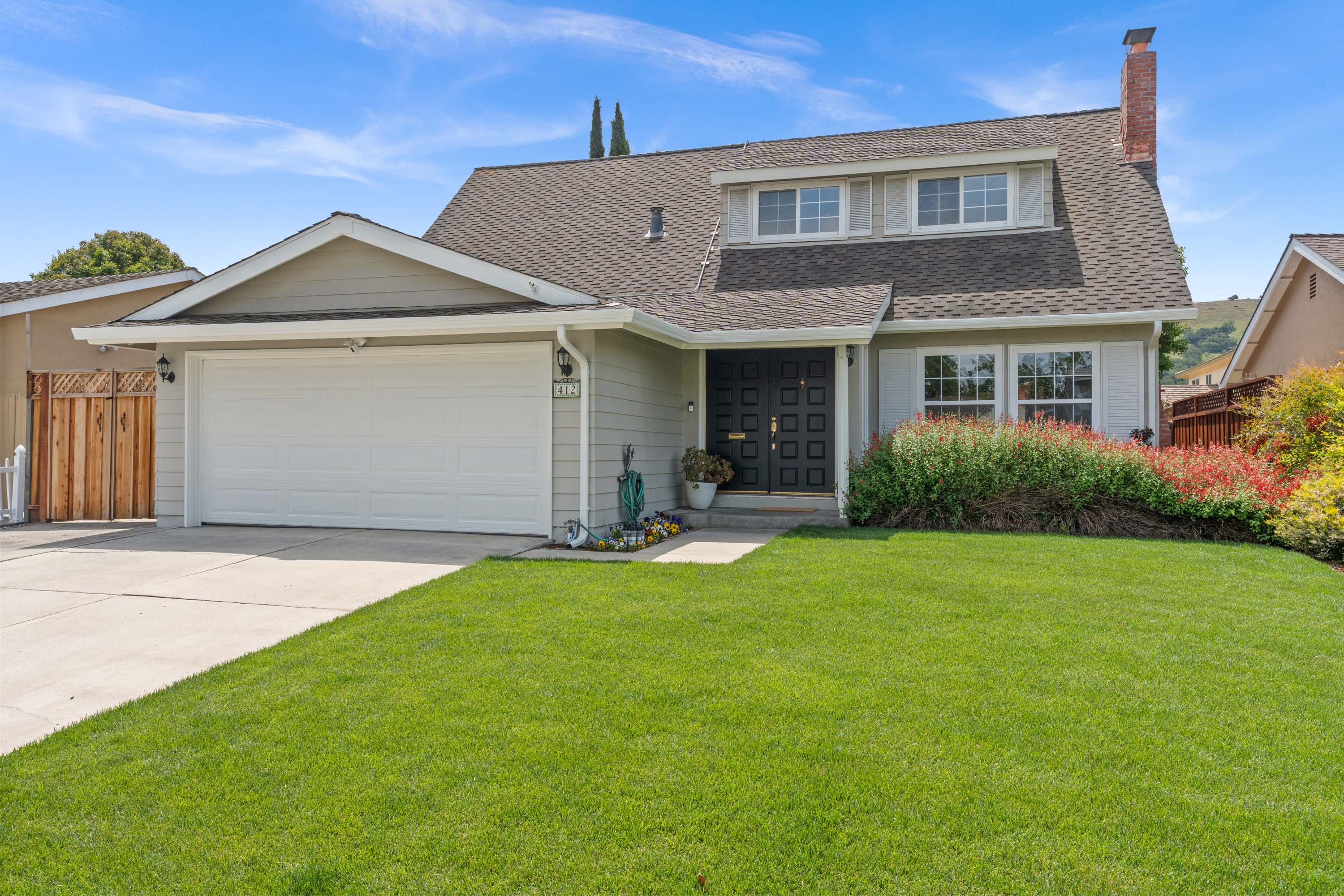 412 Fieldcrest Drive SOLD Taylor Properties